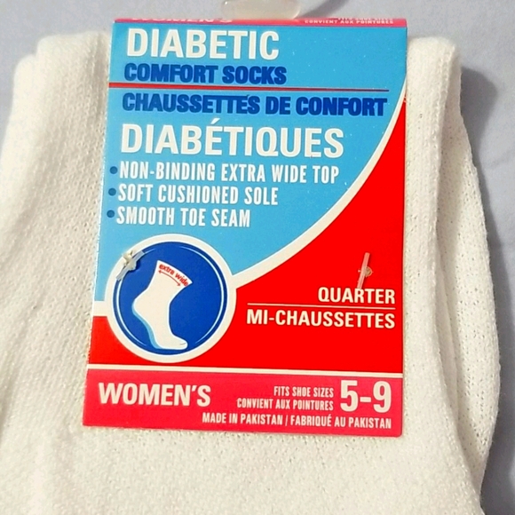 NEW 4 Pair Women's Diabetic Comfort Quarter Socks - Picture 4 of 11